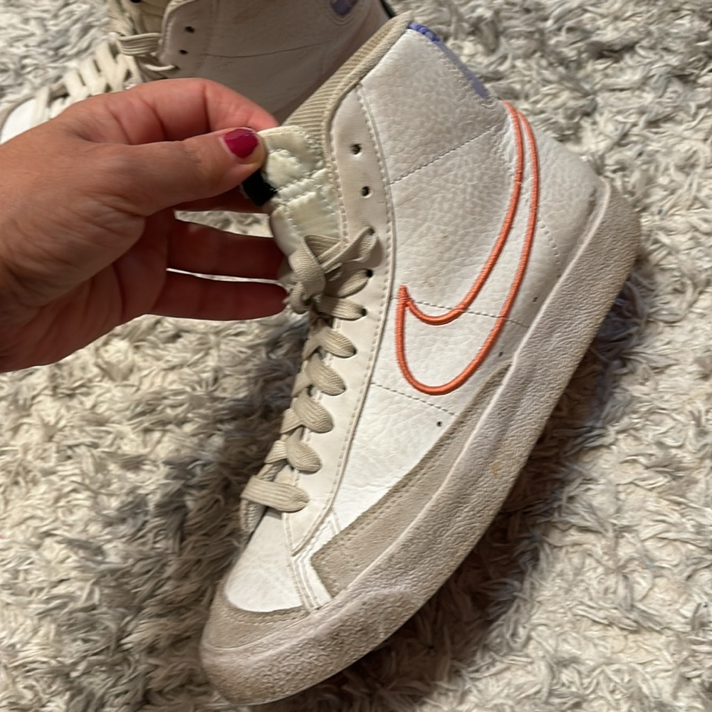Nike shoes